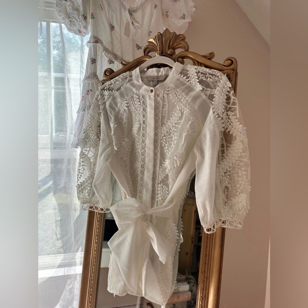 Coast White Embroidered Blouse S